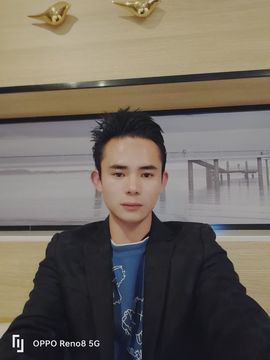 竹晟堂一一主播照片