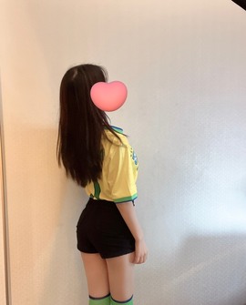 陈丝丝肚子疼休主播照片