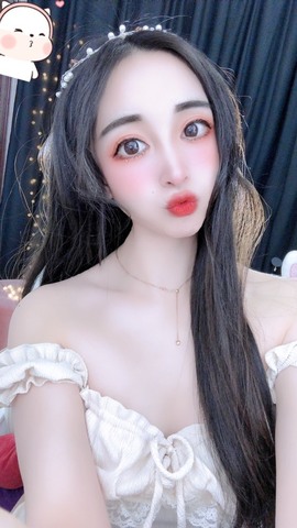 小玲宝🧸安静唱歌主播照片