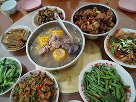 轰冻冻的图片