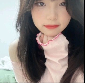 【雪色浪漫】的主播照片