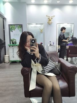 芊芊缺人疼~（休主播照片