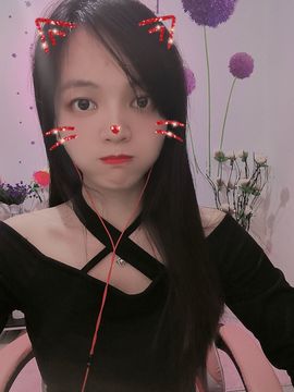 七玥💕越努力越幸运主播照片