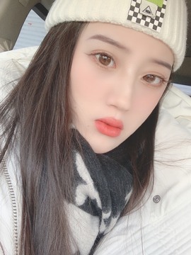 筱一✿．肚子疼休2天主播照片