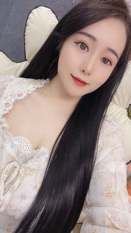 虹宝❣唱歌晚11点主播照片