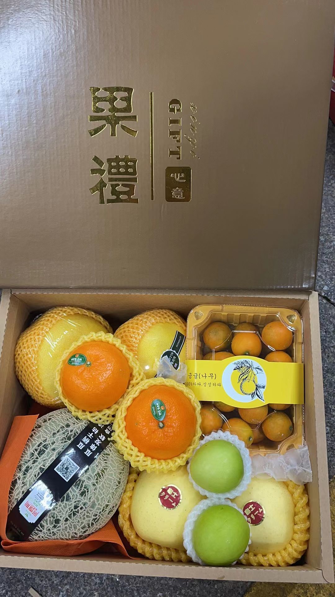 深圳小方水果批发行的主播照片