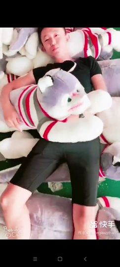 浪哥潇洒一生主播照片