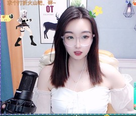 小小♥休的图片