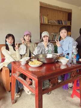 美婷相信光主播照片