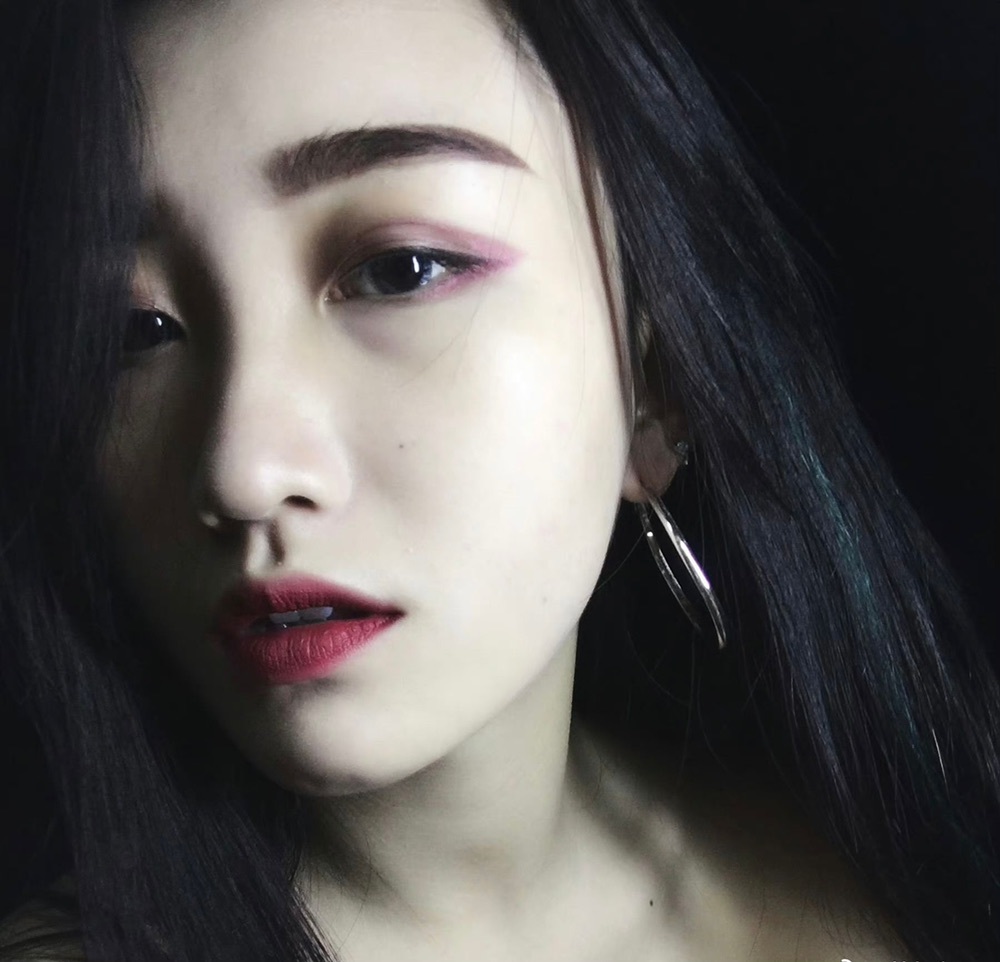 仙女黄妍钰的图片