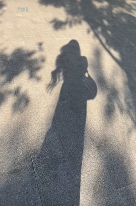 素雪胃肠炎不定时播主播照片