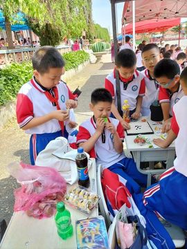 漫曼依然主播照片