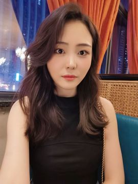 .奕露西￥唱歌.主播照片