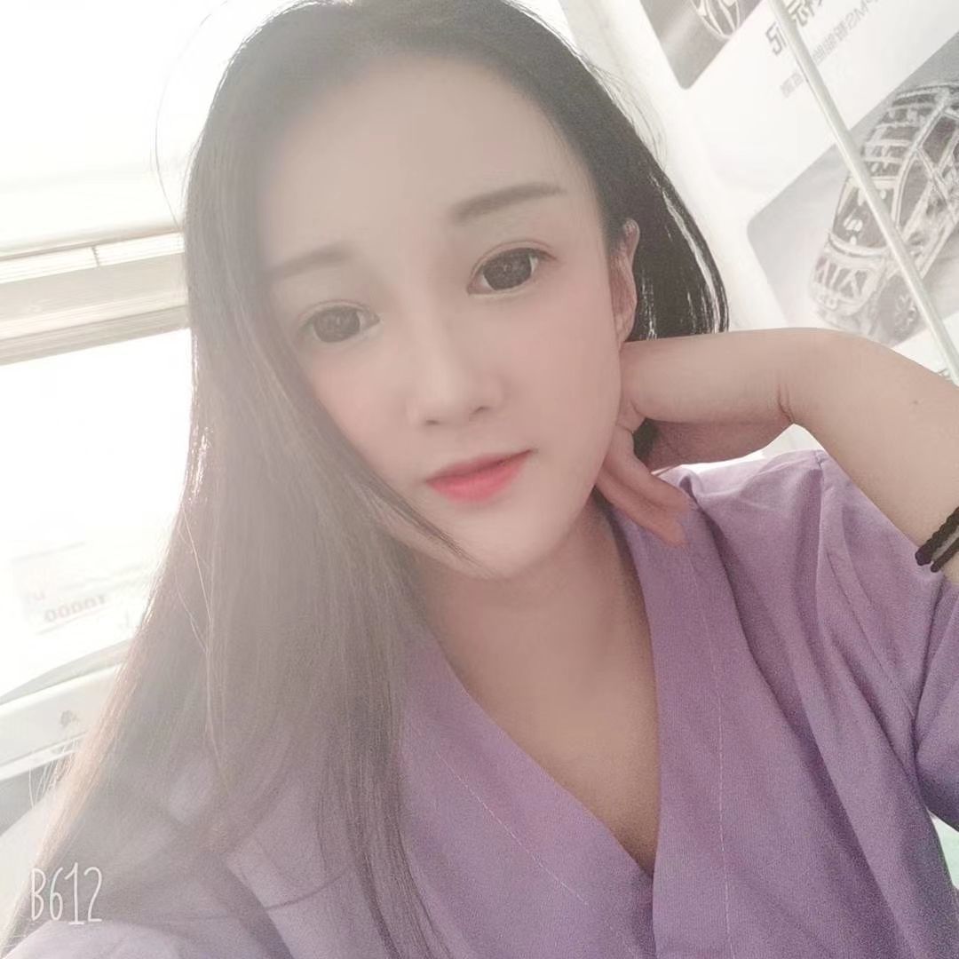 墨柒、小女人主播图片