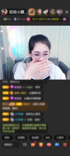 感谢倒立开始表演赠送告白气球1个