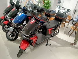 雅迪*888888*的图片