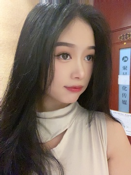 欣然-求心软的神主播照片
