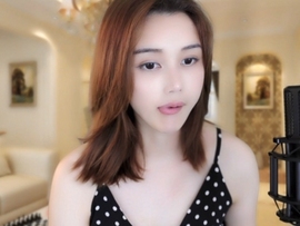 😃笑口常开😃主播照片
