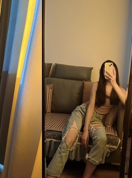 微晨休主播照片