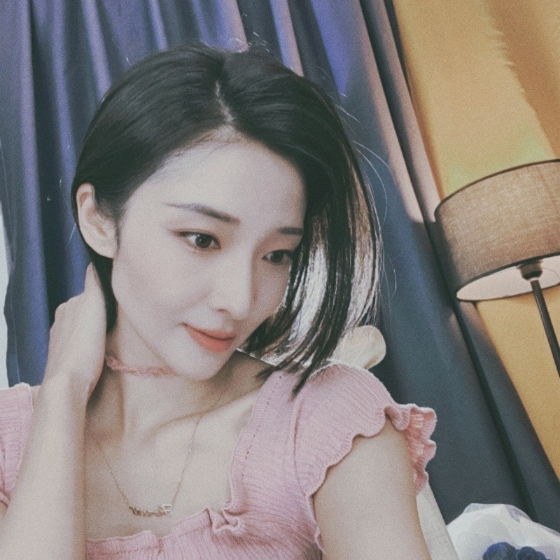 v艾丽海报