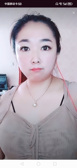依依🌺星🌺城事主播照片