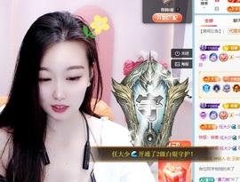小小♥休主播照片