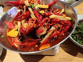 浮若若主播照片