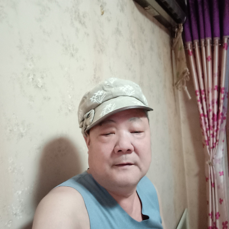 祝大家2025年快乐的主播海报