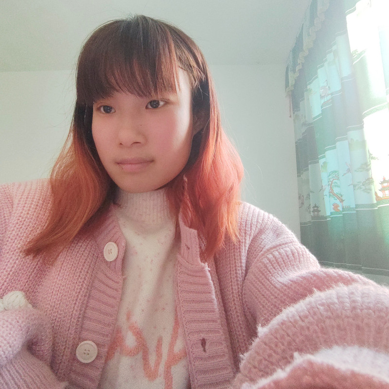郊游的弓头鲸的主播海报