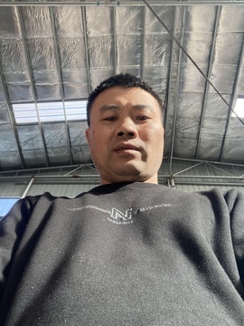 渝.G..U2792主播照片