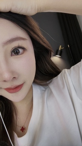 抱抱馨💌主播照片