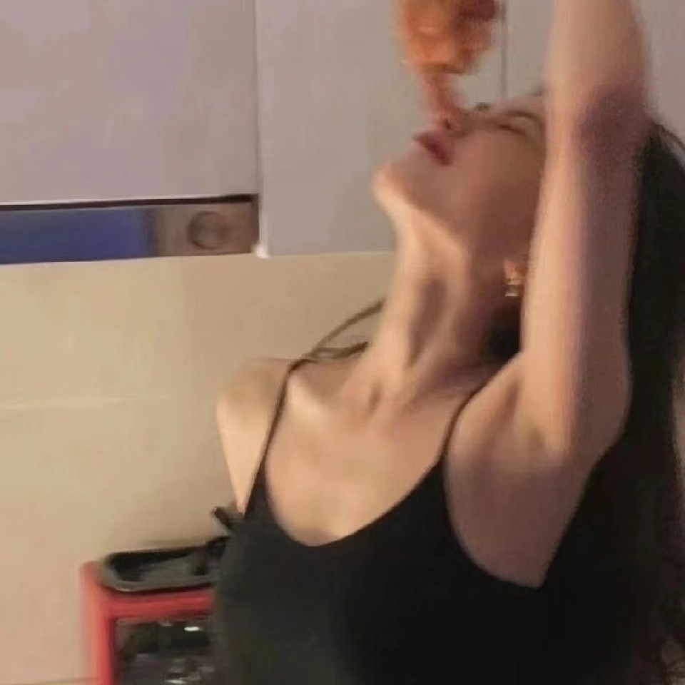 x夏夏求关注海报
