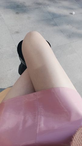 Hi，乔恩家有事休的图片