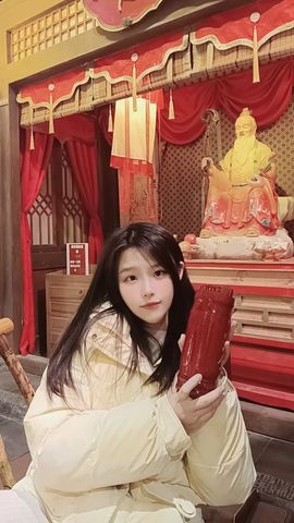 浮若若主播照片