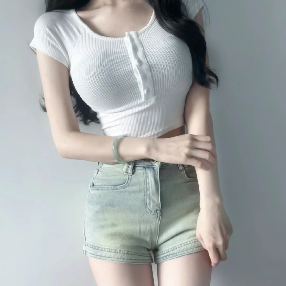 苏曼，海报