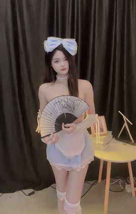 小阿漫～主播照片