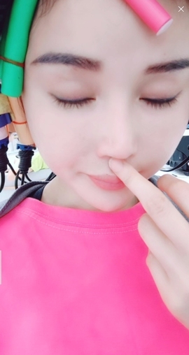 😃笑口常开😃主播照片
