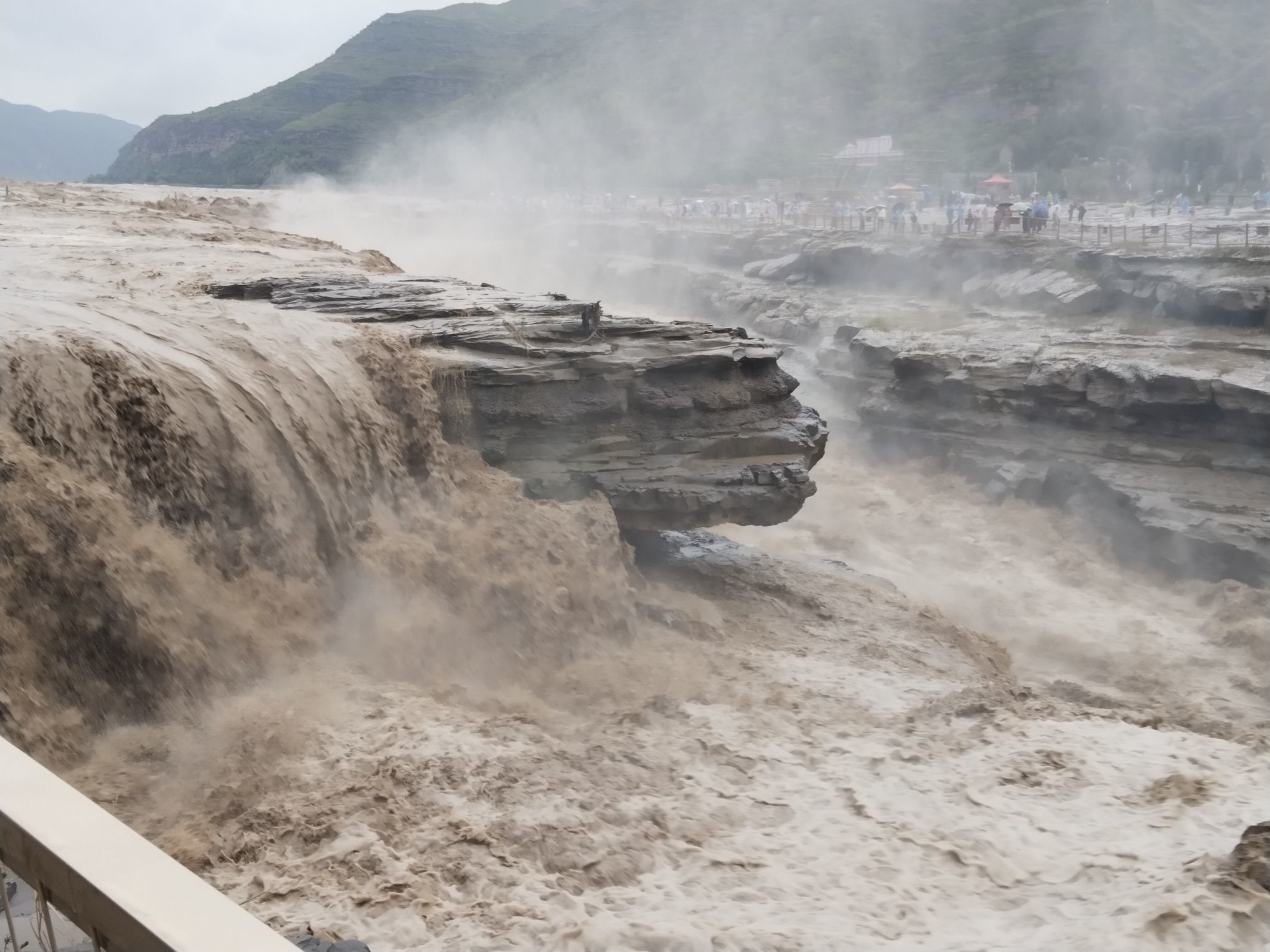 爱旅游的宇哥的主播照片