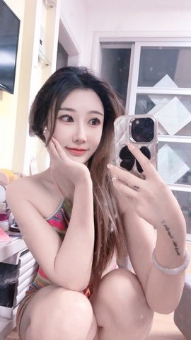 抱抱馨💌主播照片