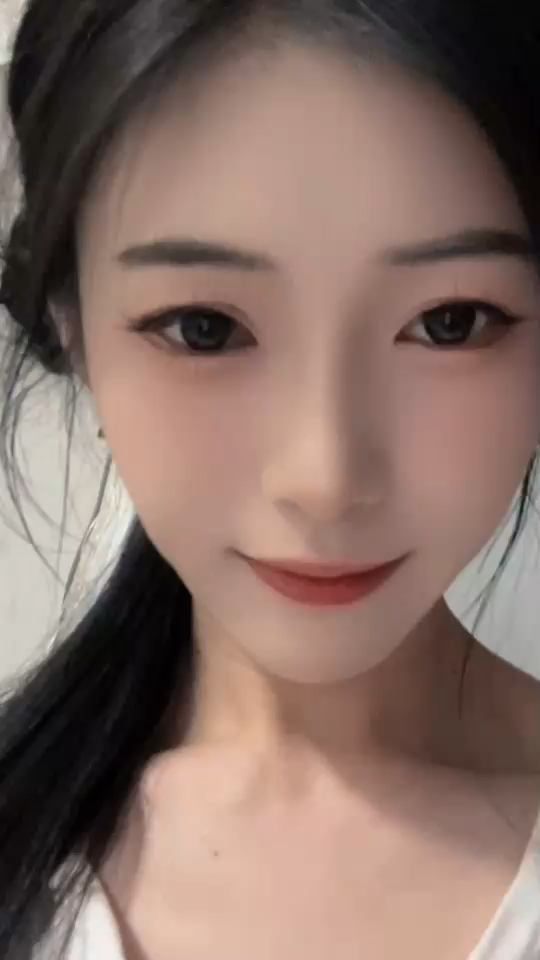嗓子不舒服最近不定时播哦🌼