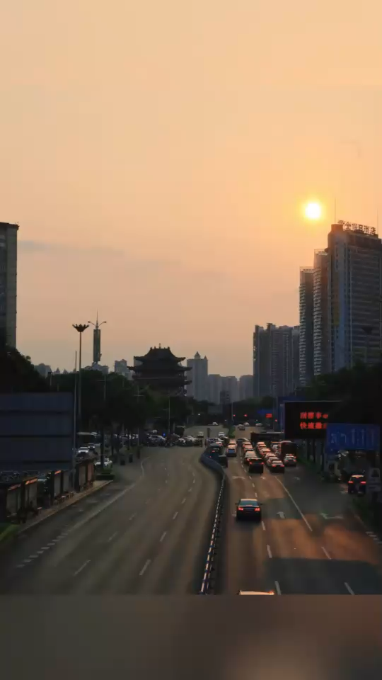 经过南宁南环路。🌆🌆