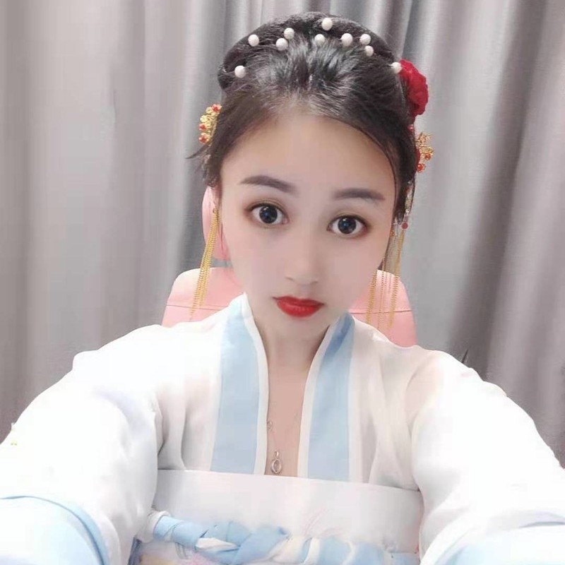 灰姑娘有魔法視頻聊天