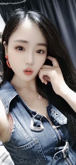 没心没肺玫瑰主播照片