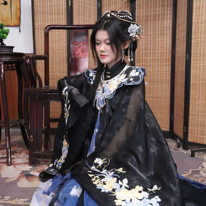 新人小璇海报