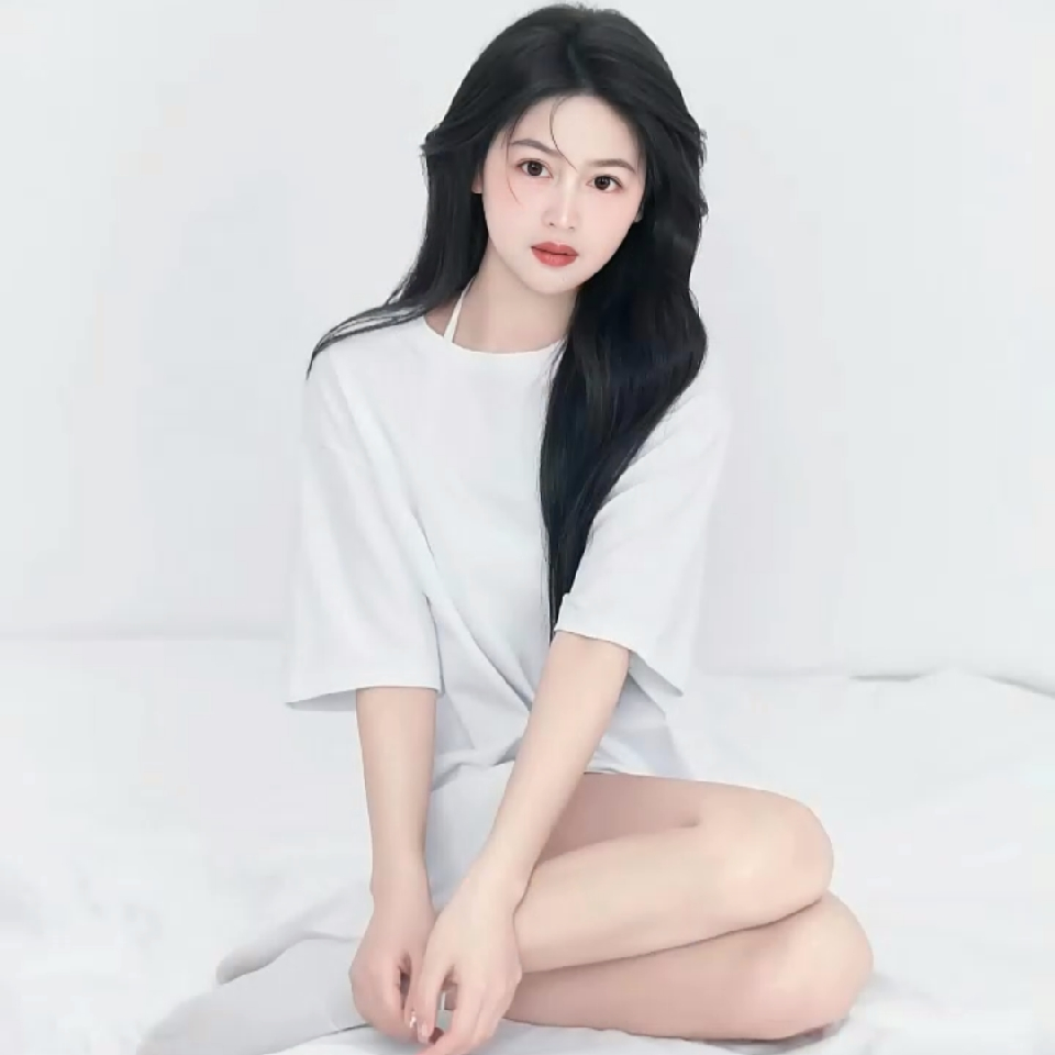 🦋念倪aa海报