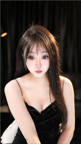 热舞小七主播照片