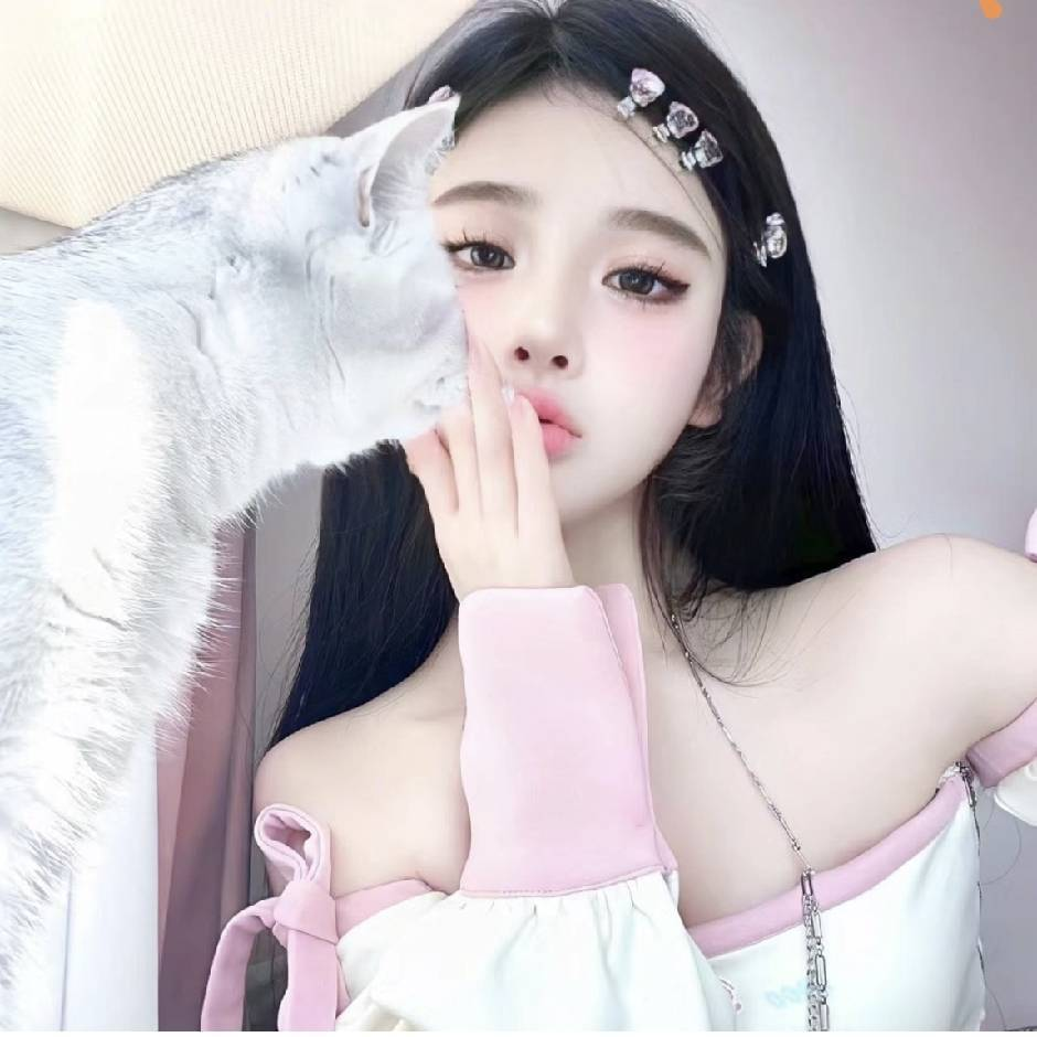 ℳ雪兒💋💫海报