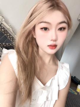 尹尹（随缘播）主播照片