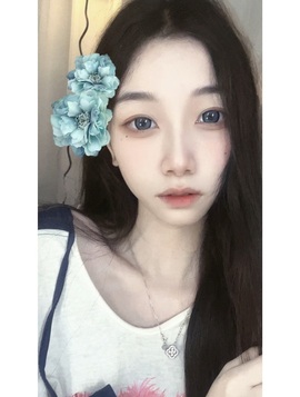 小蒲爱播🎀的图片