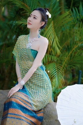 沐沐🎵暂休主播照片
